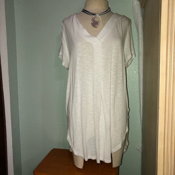 Old navy Beautiful top - Picture 1 of 6